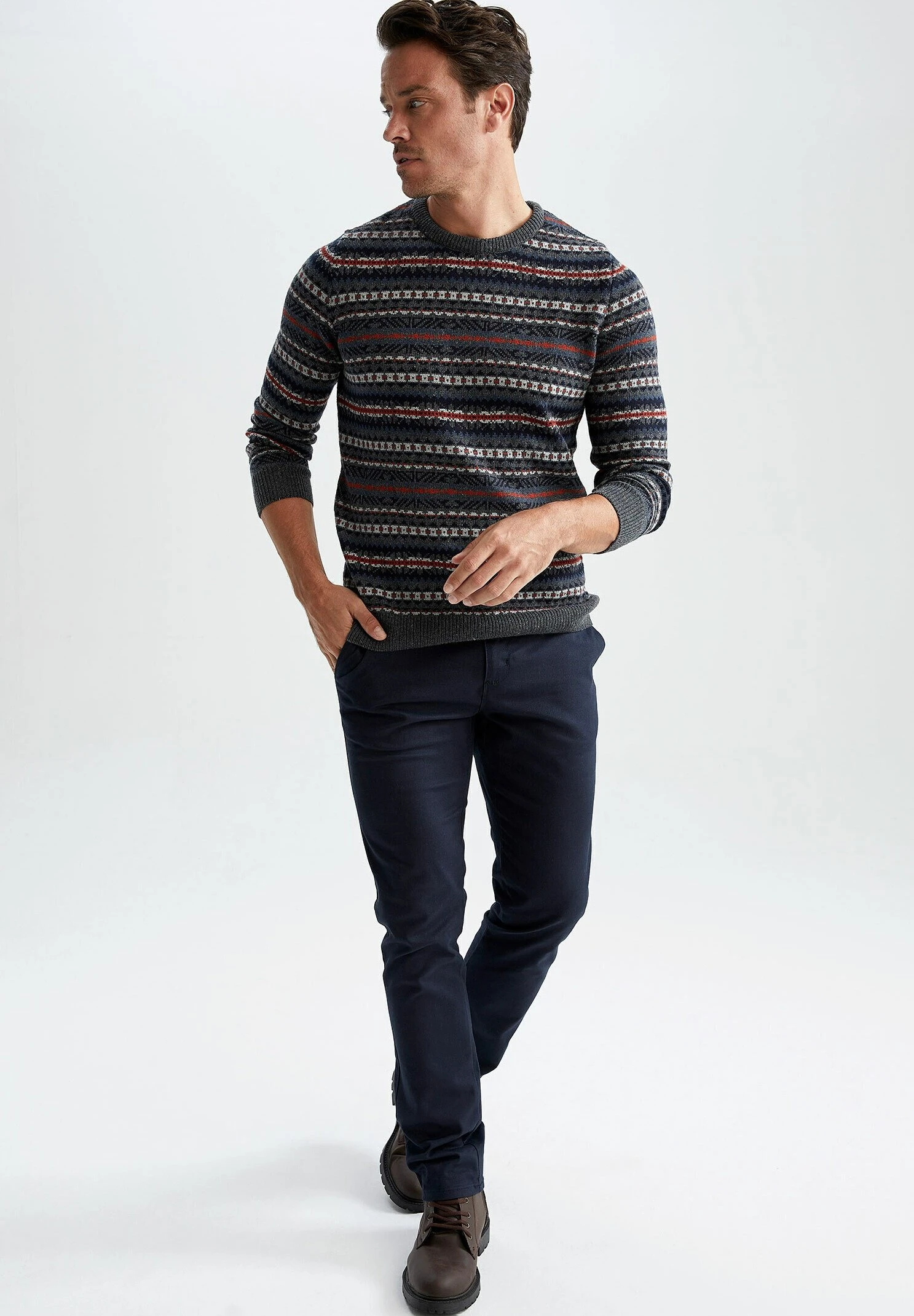 DeFacto Regular Fit- Trui - Anthracite 4 DeFacto Regular Fit- Trui - Anthracite - Afbeelding 2