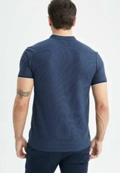 DeFacto Modern Fit- T-Shirt Basic - Navy 7 DeFacto Modern Fit- T-Shirt Basic - Navy -DeFacto ea158e88f4154c978671bfcc12f67d63