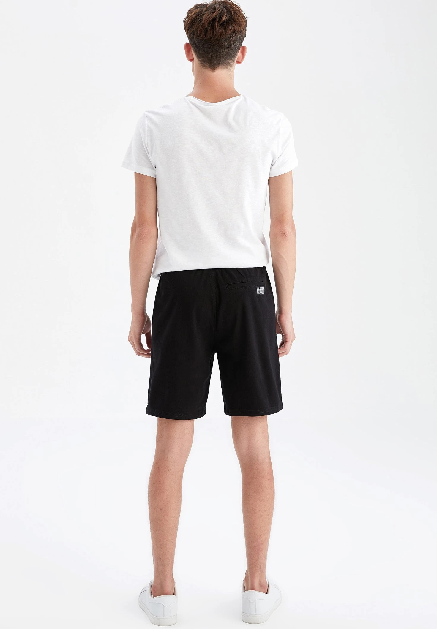 DeFacto Regular - Shorts - Black 5 DeFacto Regular - Shorts - Black - Afbeelding 3
