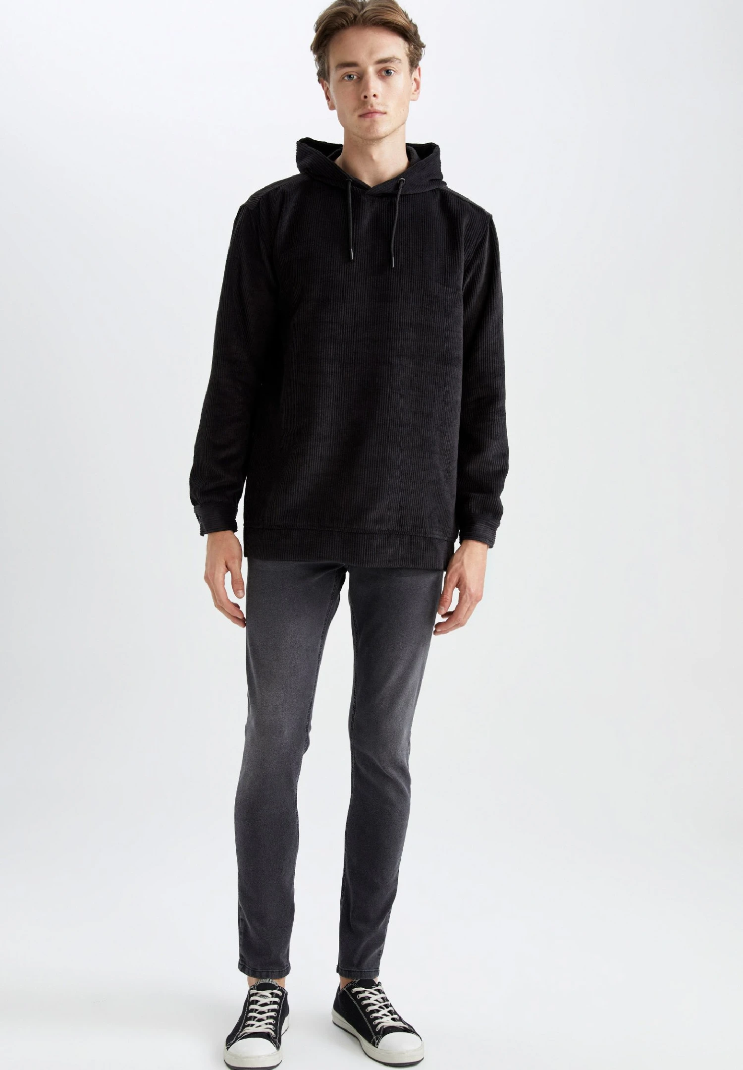 DeFacto Relax Fit - Hoodie - Black 4 DeFacto Relax Fit - Hoodie - Black - Afbeelding 2