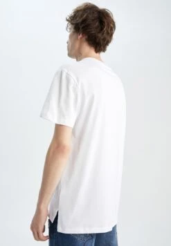 DeFacto Regular Fit - T-Shirt Basic - White -DeFacto f166ea41405b407da228b995a90879db