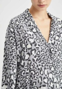 DeFacto Regular Fit - Pyjamashirt - Grey 9 DeFacto Regular Fit - Pyjamashirt - Grey -DeFacto f1f99a364fbd4abebe5037dc7a4871b4