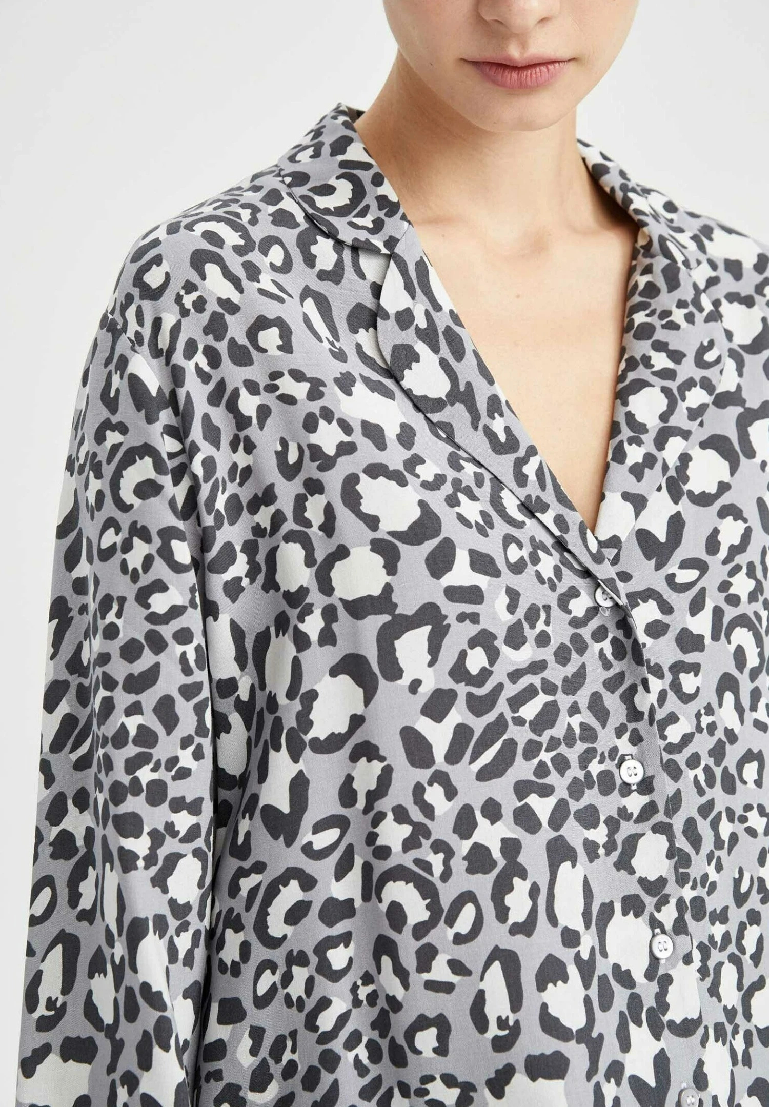 DeFacto Regular Fit - Pyjamashirt - Grey 6 DeFacto Regular Fit - Pyjamashirt - Grey - Afbeelding 4