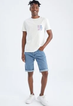 DeFacto Jeansshort - Blue 6 DeFacto Jeansshort - Blue -DeFacto f324cd02e99540228ec08581bdc5168b