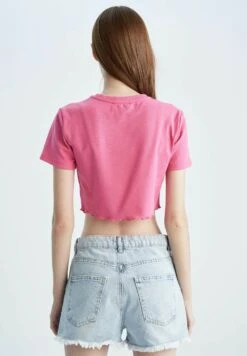 DeFacto T-Shirt Print - Pink 7 DeFacto T-Shirt Print - Pink -DeFacto f3ed9cf5a89643e8abb9c307ff6b4168