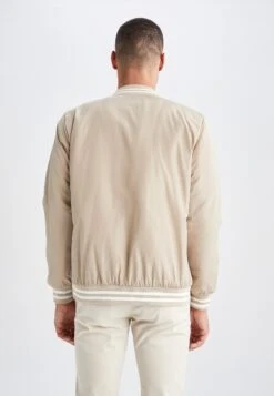 DeFacto Regular Fit- Bomberjacks - Beige 7 DeFacto Regular Fit- Bomberjacks - Beige -DeFacto f4330b10eba34425a4d1dc16dc52c1ec