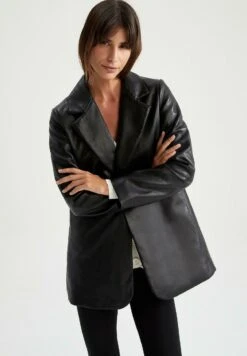 DeFacto Regular Fit- Halflange Jas - Black