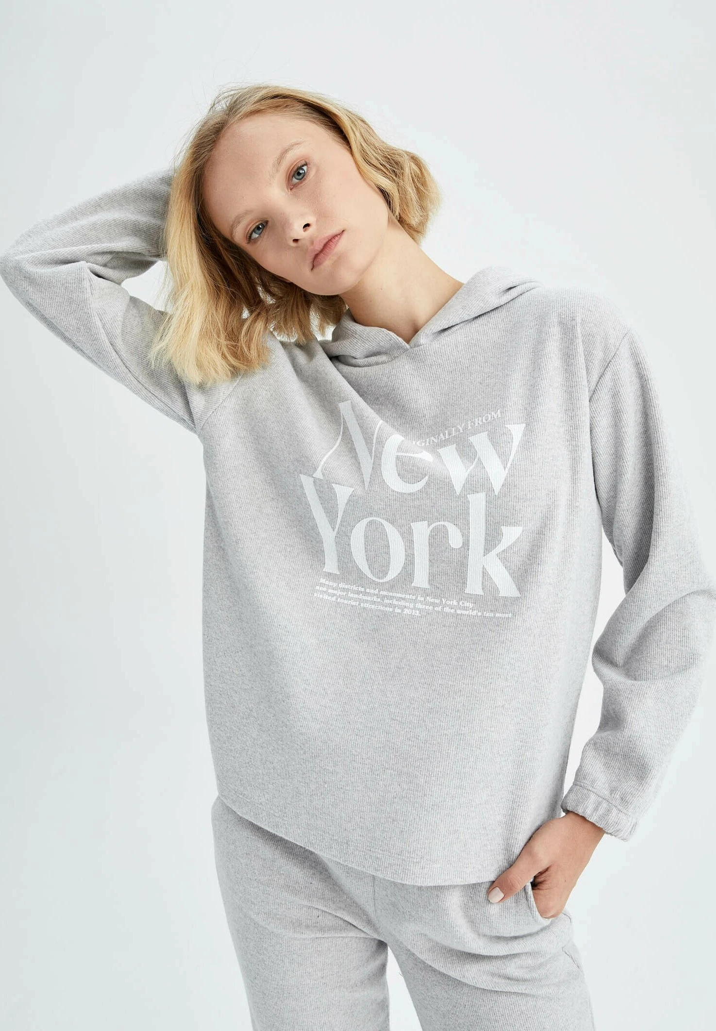 DeFacto Regular Fit - Longsleeve - Grey 3 DeFacto Regular Fit - Longsleeve - Grey