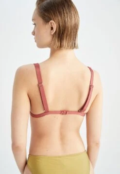 DeFacto Bikinitop - Bordeaux 8 DeFacto Bikinitop - Bordeaux -DeFacto fbcc7924397a4eb69c2f31f2df617e90