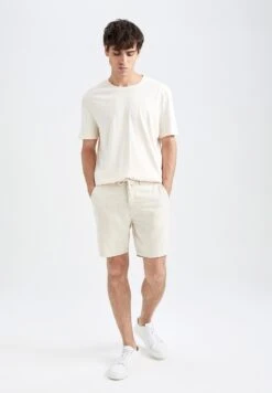 DeFacto Shorts - Beige 7 DeFacto Shorts - Beige -DeFacto fc3f69b6d3f64df0be4c8f65b161178a