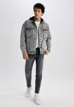 DeFacto -DeFacto fe21f28deaa945a095ad35f7bca458d5