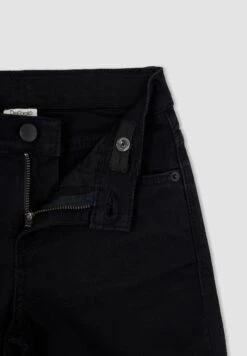DeFacto Jeansshort - Black 9 DeFacto Jeansshort - Black -DeFacto ff1c747eacbd4752ab9b9982f13b7786