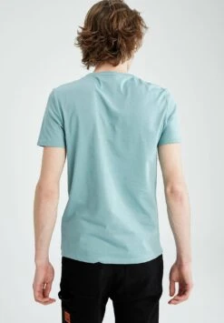 DeFacto T-Shirt Basic - Green 9 DeFacto T-Shirt Basic - Green -DeFacto ff4197df58884b0d98137c08cb22be7e