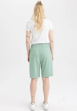 DeFacto Regular Fit - Shorts - Green -DeFacto ff917374cb64469fabe11e25e835d8f5