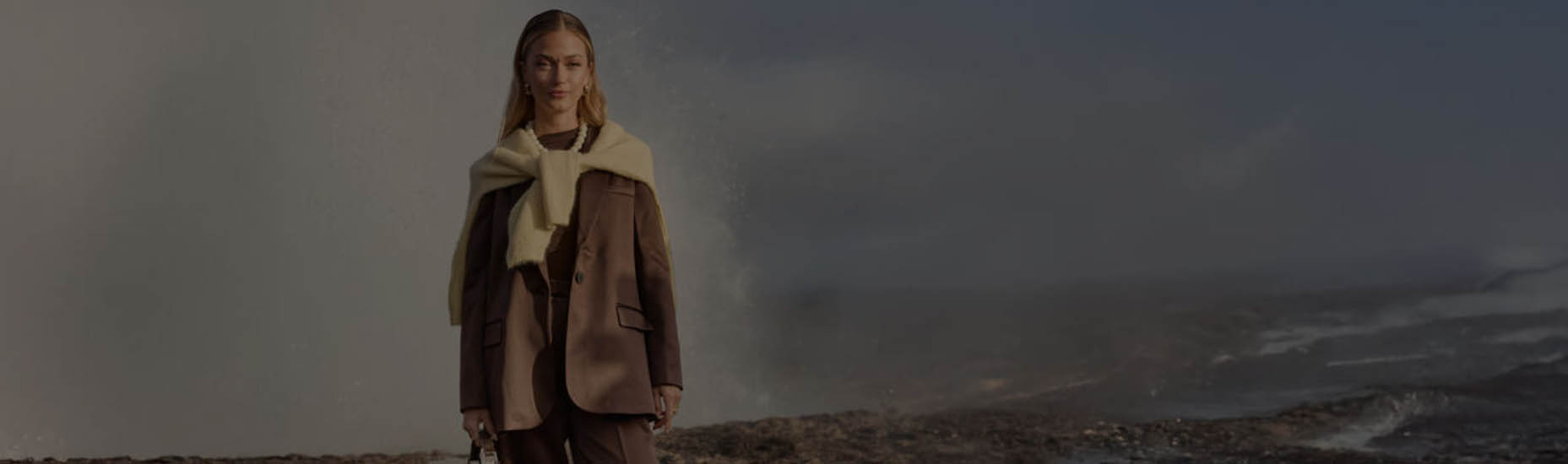 DeFacto -DeFacto ett